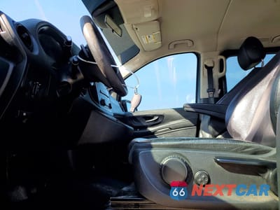 Zdjęcie 7 z 14 samochodu: 2017 MERCEDES-BENZ METRIS VIN:WD4PG2EE7H3286844 - miniatura