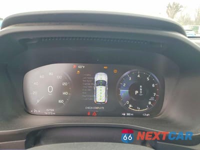 Zdjęcie 9 z 11 samochodu: 2019 VOLVO XC40 T4 MOMENTUM VIN:YV4AC2HK7K2090006 - miniatura