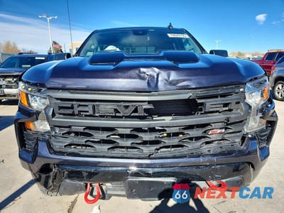 Piąte zdjęcie samochodu w środku: 2024 CHEVROLET SILVERADO K1500 TRAIL BOSS CUSTOM VIN:3GCUDCED6RG388931 - miniatura
