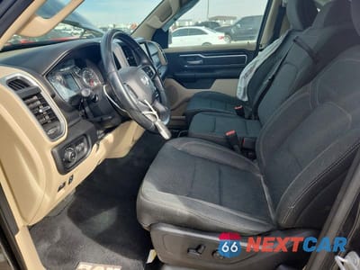 Zdjęcie 7 z 12 samochodu: 2019 RAM 1500 BIG HORN VIN:1C6SRFBT1KN830816 - miniatura