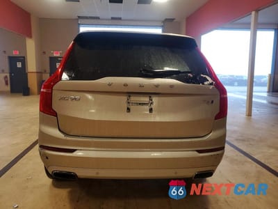 Zdjęcie 6 z 12 samochodu: 2016 VOLVO XC90 T6 VIN:YV4A22PK1G1001368 - miniatura