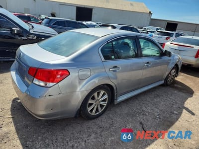 Trzecie zdjęcie samochodu z tyłu: 2010 SUBARU LEGACY 2.5I PREMIUM VIN:4S3BMBH63A3243156 - miniatura