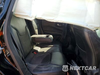 Zdjęcie 11 z 13 samochodu: 2018 JEEP COMPASS LATITUDE VIN:3C4NJDBB1JT199699 - miniatura
