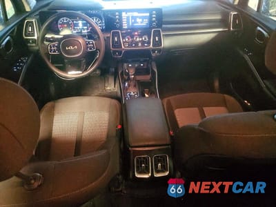 Zdjęcie 8 z 13 samochodu: 2023 KIA SORENTO LX VIN:5XYRGDLC0PG176888 - miniatura