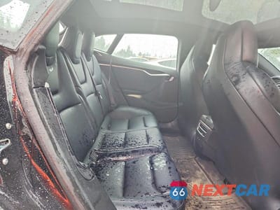 Zdjęcie 10 z 13 samochodu: 2018 TESLA MODEL S VIN:5YJSA1E23JF245822 - miniatura