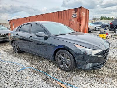 Czwarte zdjęcie samochodu z boku: 2022 HYUNDAI ELANTRA SEL VIN:5NPLM4AG6NH065773 - miniatura
