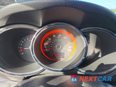 Zdjęcie 9 z 12 samochodu: 2012 KIA SORENTO SX VIN:5XYKWDA21CG244253 - miniatura