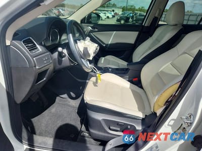 Zdjęcie 7 z 14 samochodu: 2016 MAZDA CX-5 GT VIN:JM3KE2DY4G0680072 - miniatura