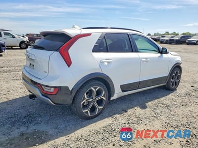Trzecie zdjęcie samochodu z tyłu: 2023 KIA NIRO SX TOURING VIN:KNDCT3LE4P5061507 - miniatura