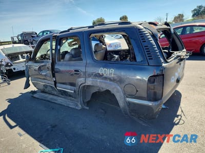 Drugie zdjęcie samochodu z przodu: 2003 CHEVROLET TAHOE K1500 VIN:1GNEK13Z33J200019 - miniatura