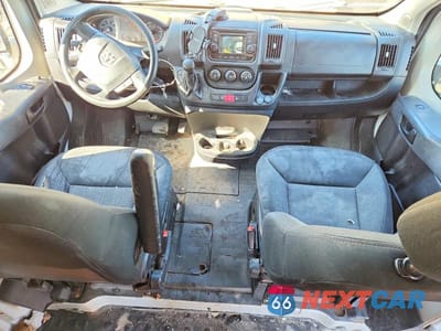 Zdjęcie 8 z 13 samochodu: 2017 RAM PROMASTER 2500 UTILITY / SERVICE VAN VIN:3C6TRVDG9HE530131 - miniatura