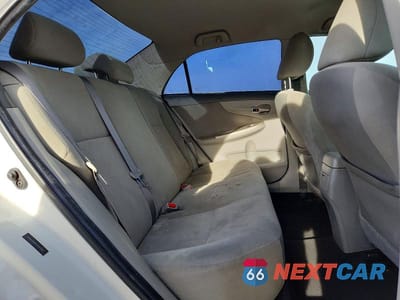 Zdjęcie 10 z 11 samochodu: 2010 TOYOTA COROLLA LE VIN:1NXBU4EE0AZ352025 - miniatura