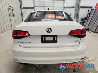 Zdjęcie 6 z 11 samochodu: 2016 VOLKSWAGEN JETTA SEL VIN:3VWL07AJ4GM206259 - miniatura
