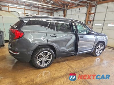 Trzecie zdjęcie samochodu z tyłu: 2021 GMC TERRAIN SLT VIN:3GKALVEVXML362430 - miniatura