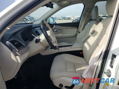 Zdjęcie 7 z 13 samochodu: 2023 VOLVO XC90 CORE VIN:YV4062PV5P1947712 - miniatura