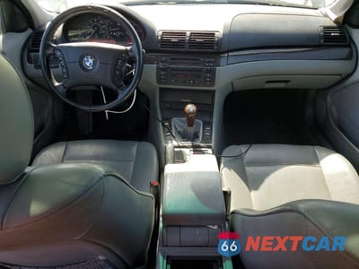 Zdjęcie 8 z 11 samochodu: 2002 BMW 325 I VIN:WBAEV33452KL55290 - miniatura