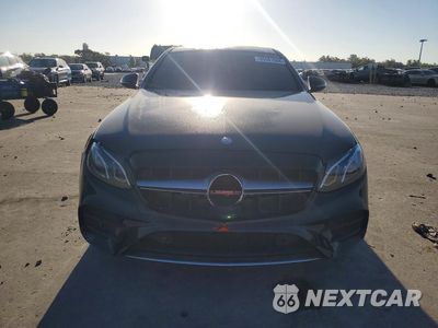 Piąte zdjęcie samochodu w środku: 2017 MERCEDES-BENZ E 300 VIN:WDDZF4JB4HA055978 - miniatura