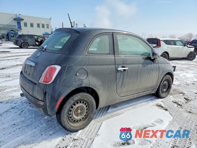 Trzecie zdjęcie samochodu z tyłu: 2015 FIAT 500 POP VIN:3C3CFFARXFT726251 - miniatura
