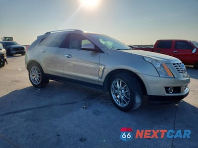 Czwarte zdjęcie samochodu z boku: 2015 CADILLAC SRX PREMIUM COLLECTION VIN:3GYFNDE34FS521840 - miniatura