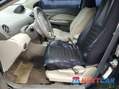 Zdjęcie 7 z 12 samochodu: 2009 TOYOTA YARIS VIN:JTDBT903894059107 - miniatura