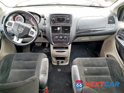 Zdjęcie 8 z 13 samochodu: 2017 DODGE GRAND CARAVAN SE VIN:2C4RDGBG1HR563509 - miniatura