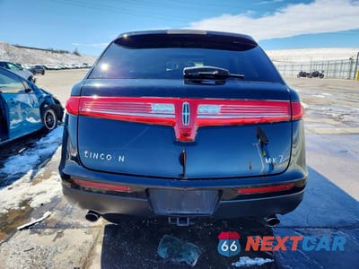 Zdjęcie 6 z 12 samochodu: 2019 LINCOLN MKT VIN:2LMHJ5AT9KBL00126 - miniatura