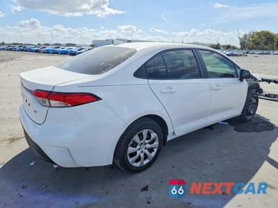 Trzecie zdjęcie samochodu z tyłu: 2026 TOYOTA COROLLA LE VIN:5YFB4MDE0TP372734 - miniatura