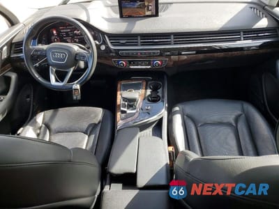 Zdjęcie 8 z 12 samochodu: 2019 AUDI Q7 PRESTIGE VIN:WA1VAAF73KD005471 - miniatura