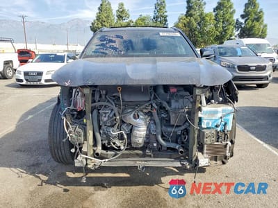 Piąte zdjęcie samochodu w środku: 2022 TOYOTA HIGHLANDER XSE VIN:5TDJZRAH3NS115036 - miniatura