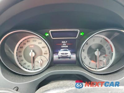 Zdjęcie 9 z 11 samochodu: 2015 MERCEDES-BENZ CLA 250 VIN:WDDSJ4EB5FN200106 - miniatura