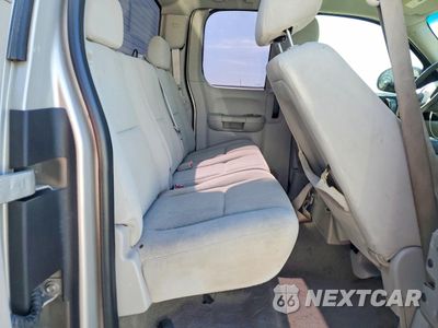 Zdjęcie 10 z 13 samochodu: 2007 GMC NEW SIERRA C1500 VIN:2GTEC19C371603894 - miniatura
