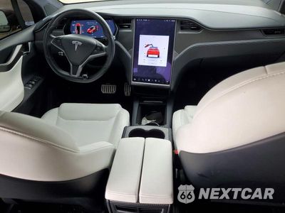Zdjęcie 8 z 12 samochodu: 2020 TESLA MODEL X VIN:5YJXCBE46LF284026 - miniatura