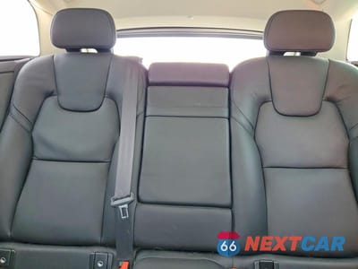 Zdjęcie 10 z 12 samochodu: 2020 VOLVO XC60 T5 MOMENTUM VIN:YV4102DKXL1590232 - miniatura