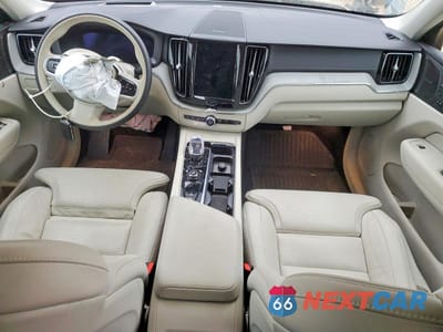 Zdjęcie 8 z 12 samochodu: 2025 VOLVO XC60 ULTRA VIN:YV4H60RM7S1164928 - miniatura