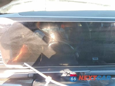 Zdjęcie 9 z 12 samochodu: 2025 MERCEDES-BENZ GLE 450E 4MATIC VIN:4JGFB4GB8SB454292 - miniatura