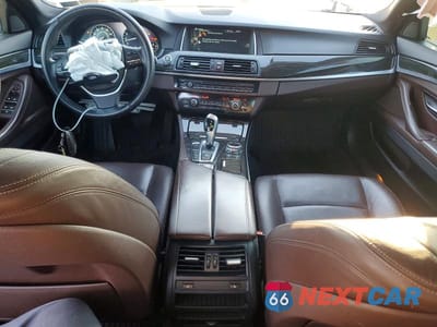 Zdjęcie 8 z 12 samochodu: 2014 BMW 535 XI VIN:WBA5B3C54ED292998 - miniatura