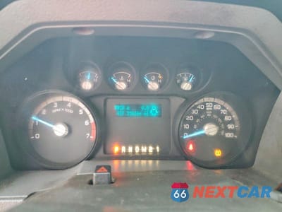 Zdjęcie 9 z 11 samochodu: 2016 FORD F350 SUPER DUTY VIN:1FDBF3F64GEB68009 - miniatura