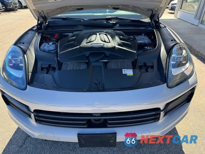 Zdjęcie 10 z 14 samochodu: 2023 PORSCHE CAYENNE COUPE VIN:WP1BA2AY6PDA25539 - miniatura