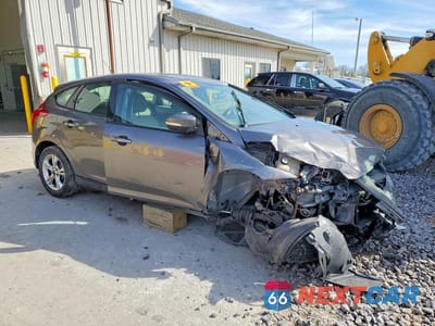 Czwarte zdjęcie samochodu z boku: 2013 FORD FOCUS SE VIN:1FADP3K27DL298103 - miniatura