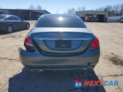 Zdjęcie 6 z 12 samochodu: 2021 MERCEDES-BENZ C 300 4MATIC VIN:W1KWF8EB2MR630000 - miniatura