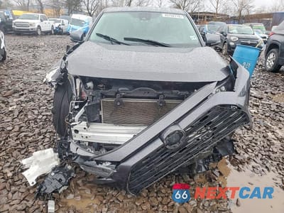 Piąte zdjęcie samochodu w środku: 2022 TOYOTA RAV4 LE VIN:2T3G1RFV2NC280138 - miniatura