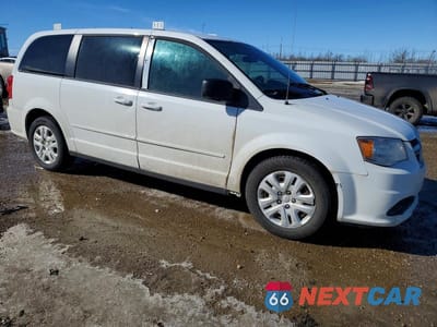 Czwarte zdjęcie samochodu z boku: 2016 DODGE GRAND CARAVAN SE VIN:2C4RDGBG8GR132468 - miniatura