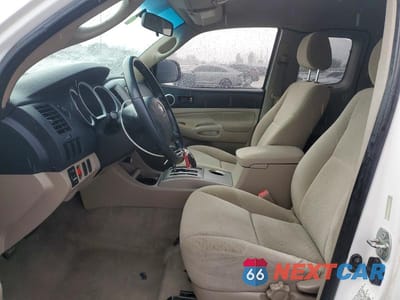 Zdjęcie 7 z 11 samochodu: 2007 TOYOTA TACOMA BASE VIN:5TETX22N77Z357330 - miniatura