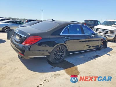 Trzecie zdjęcie samochodu z tyłu: 2016 MERCEDES-BENZ S 550E VIN:WDDUG6DB0GA251655 - miniatura