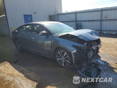 Czwarte zdjęcie samochodu z boku: 2020 NISSAN MAXIMA 3.5 SV VIN:1N4AA6CVXLC381294 - miniatura