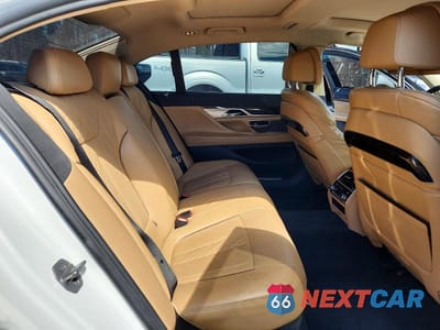 Zdjęcie 10 z 12 samochodu: 2022 BMW 740 I VIN:WBA7T2C00NCH62750 - miniatura