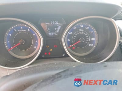 Zdjęcie 9 z 12 samochodu: 2016 HYUNDAI ELANTRA SE VIN:KMHDH4AE3GU530117 - miniatura