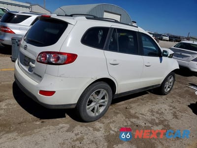 Trzecie zdjęcie samochodu z tyłu: 2010 HYUNDAI SANTA FE SE VIN:5NMSH4AG4AH345411 - miniatura
