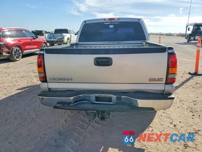 Zdjęcie 6 z 12 samochodu: 2004 GMC SIERRA C1500 VIN:2GTEC13T141287724 - miniatura
