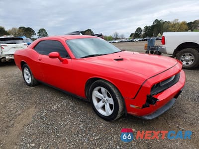 Czwarte zdjęcie samochodu z boku: 2014 DODGE CHALLENGER SXT VIN:2C3CDYAG5EH213299 - miniatura